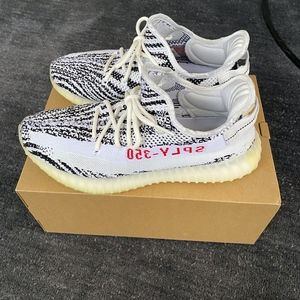 Used Yeezy 350 V2 Zebra